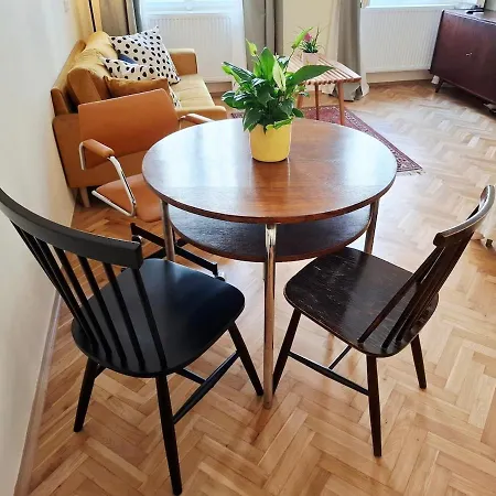 Διαμέρισμα Stylish In A Vibrant District